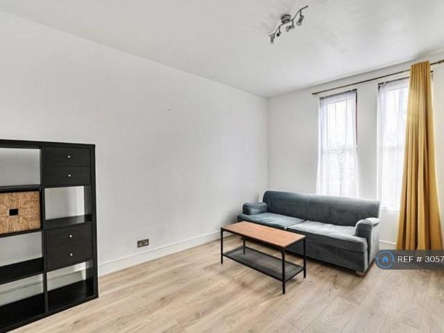 Apartment for rent in London Borough of Wandsworth, Greater London