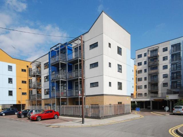 Flat for rent in Bromley-by-Bow, Bow