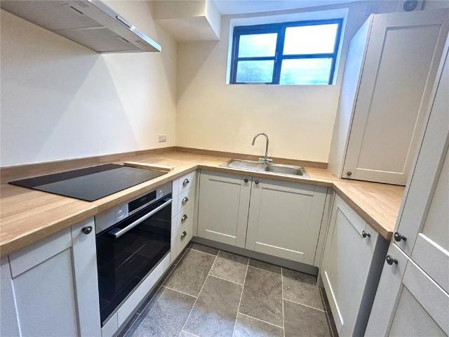 Apartment for rent in Newtown, Wales