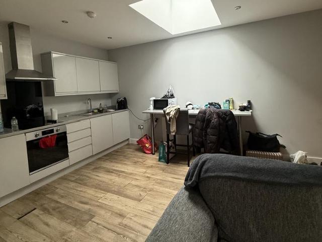 Flat for rent in St Ann's, Haddon