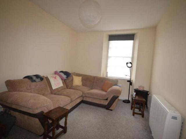 Apartment for rent in Mount Ambrose, Cornwall