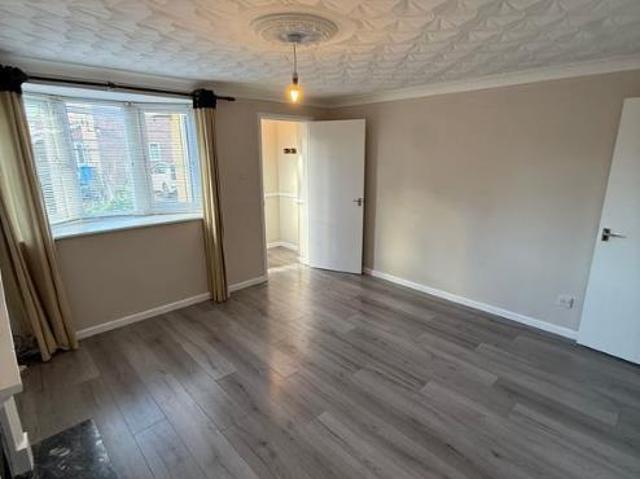Apartment for rent in Garrison Side, Hull