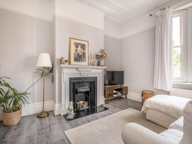 Flat for rent in Isle Of Man