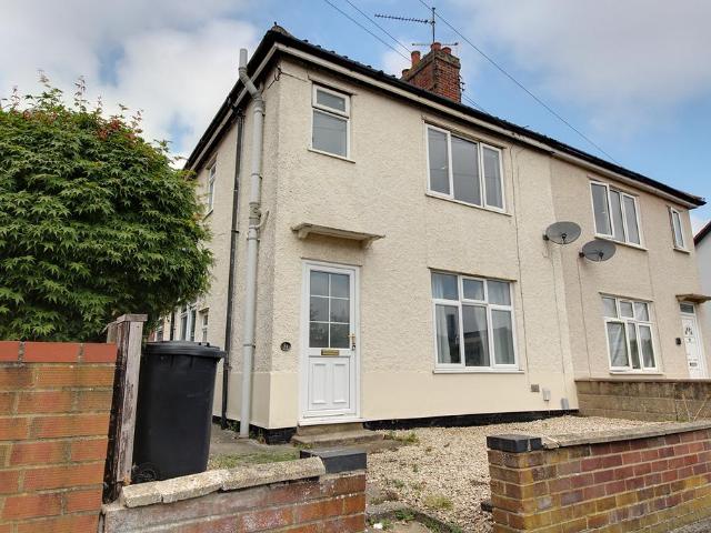 Flat for rent in Heigham Grove, East Bank