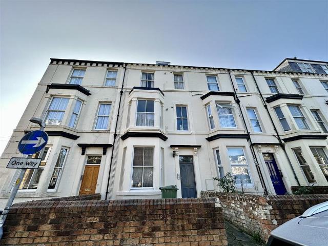 Flat for rent in The Old Town, Kepwick