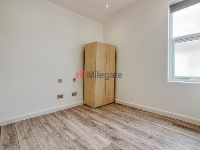 Apartment for rent in Alton Barnes, Essex
