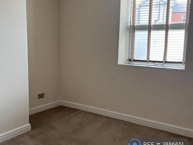 Apartment for rent in Newton Wood, Greenheys