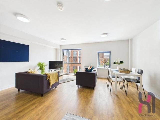 Room for rent in Calderstones