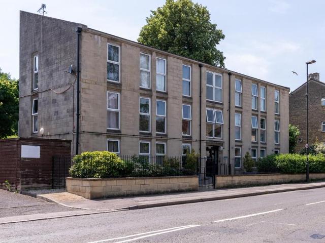 Flat for rent in Dulcote, Bath And North East Somerset