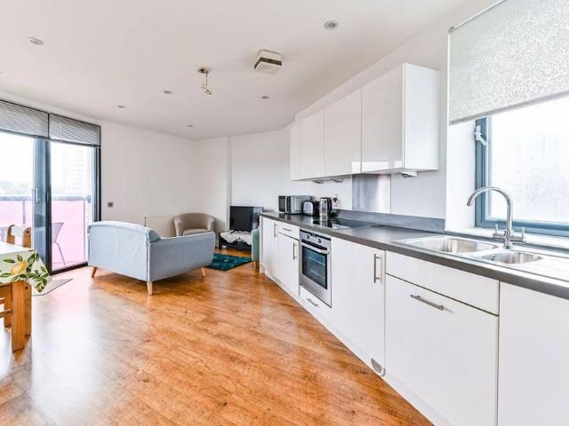 Apartment for rent in Fitzrovia, Isle Of Man