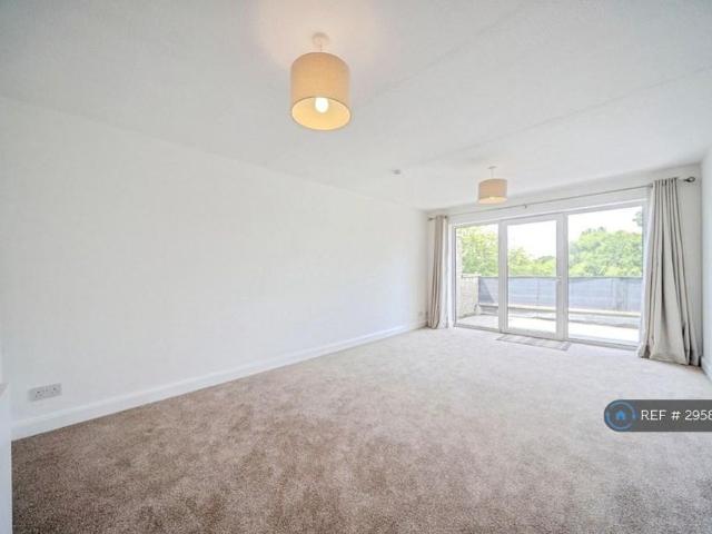 Apartment for rent in Berrick Salome, Oxfordshire