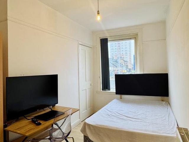 Flat for rent in Flushing, Scotland