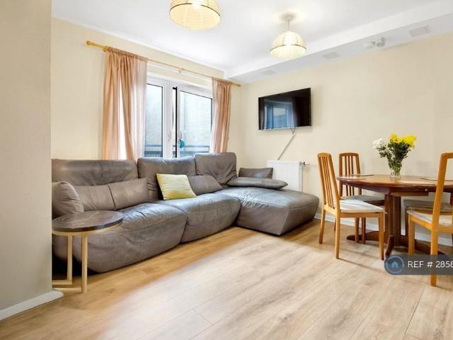 Apartment for rent in London Borough of Croydon, Greater London