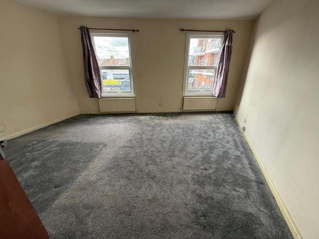 Apartment for rent in London Borough of Ealing, Greater London