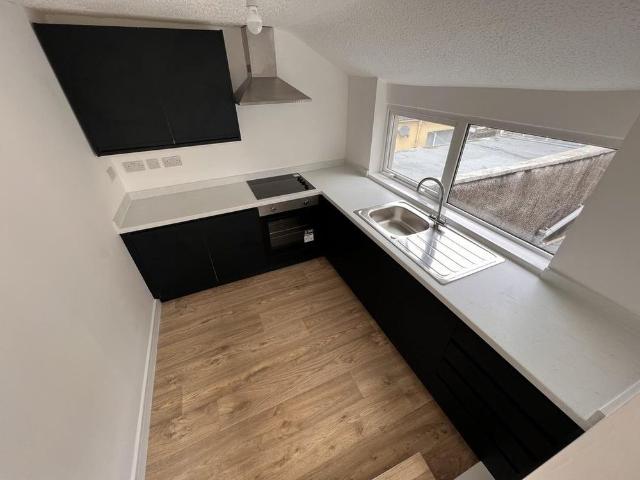 Apartment for rent in Carmarthen, Wales