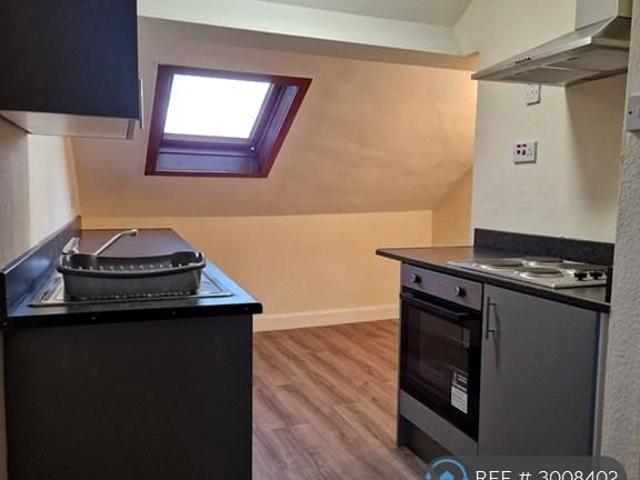 Apartment for rent in South Cliff, Kepwick