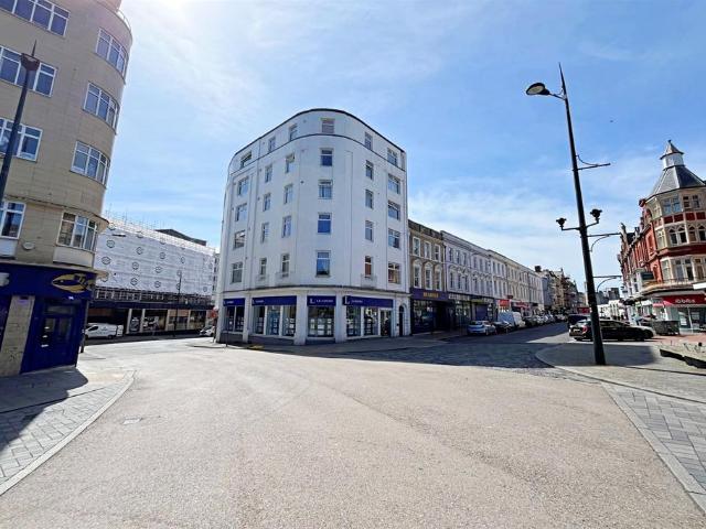 Flat for rent in West Cliff, Bournemouth