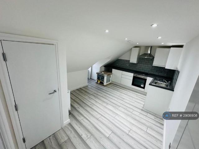 Apartment for rent in Midway, Kent