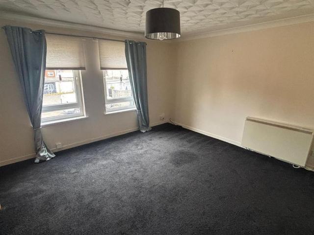 Apartment for rent in Pather, Cambusnethan