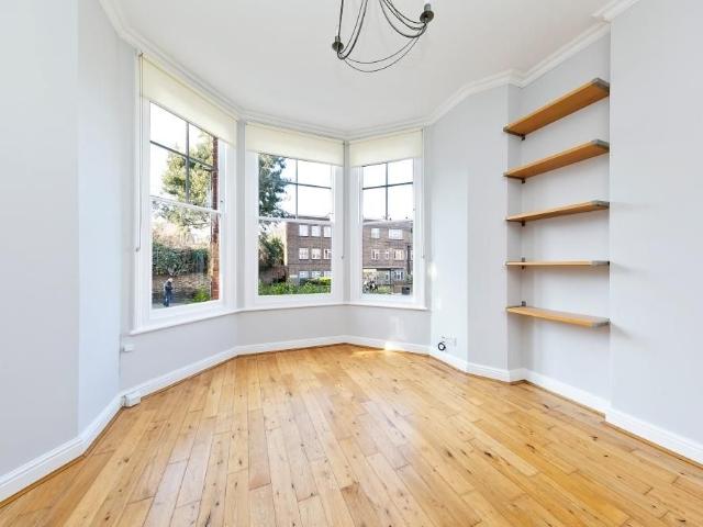 Apartment for rent in London Borough of Richmond upon Thames, Greater London