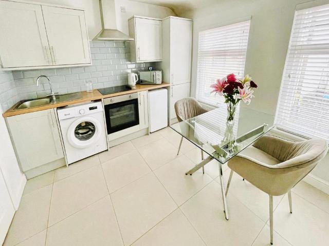 Flat for rent in Beaufort