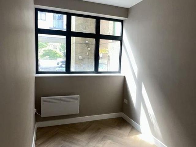 Apartment for rent in The Image, Pouchen End
