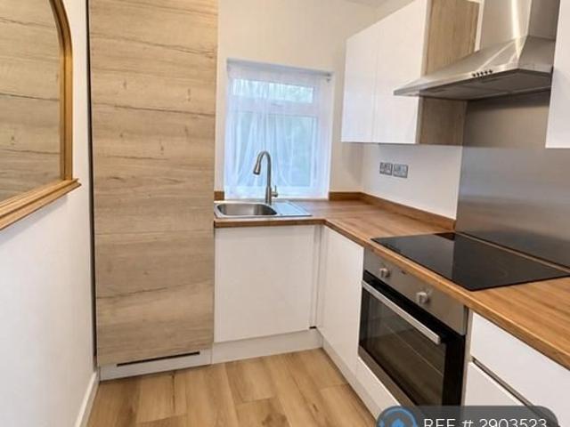 Apartment for rent in Royal Borough of Kingston upon Thames, Greater London