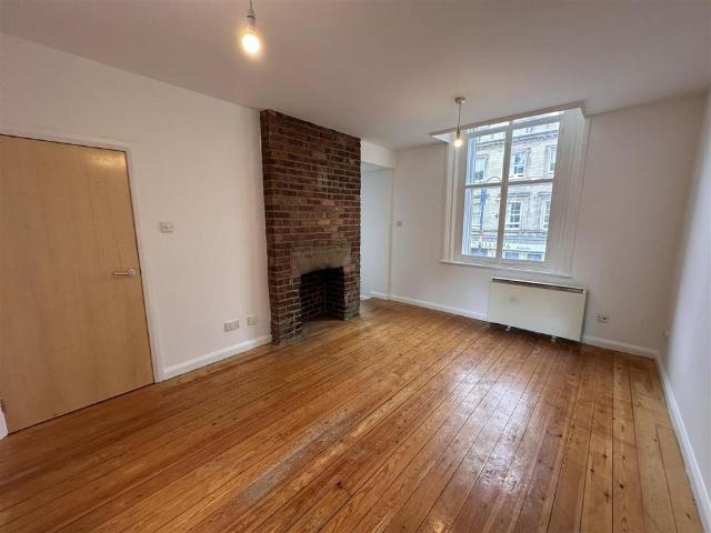 Apartment for rent in Highfields, Huddersfield
