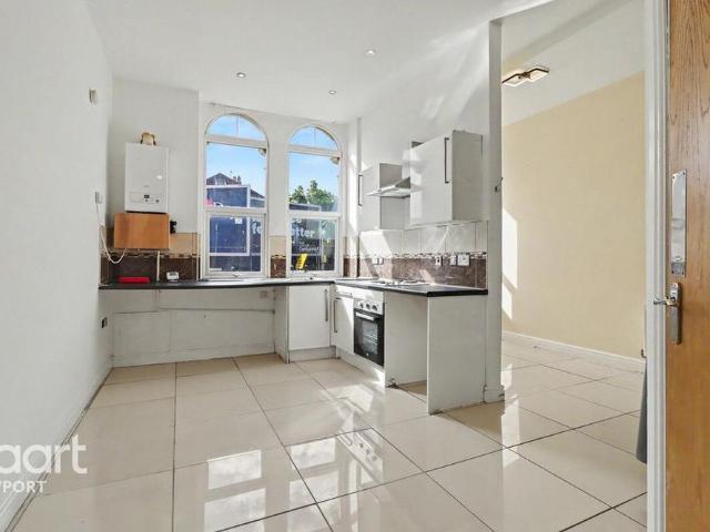 Apartment for rent in Wales