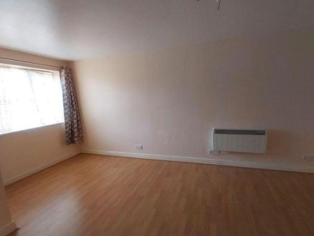 Apartment for rent in Enfield Island Village, Greater London