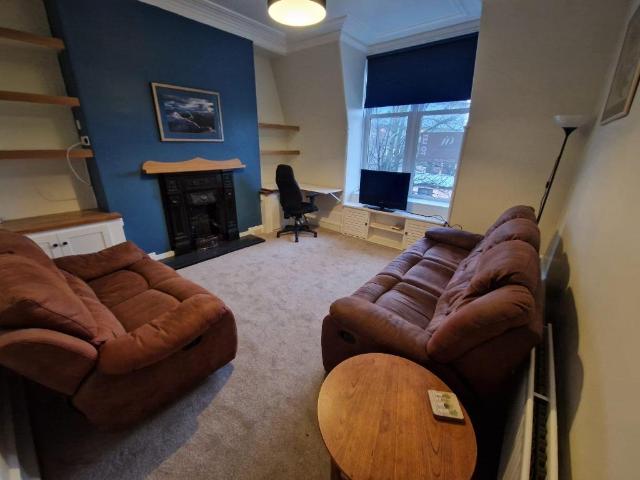 Flat for rent in Ferryhill, Ballindoch