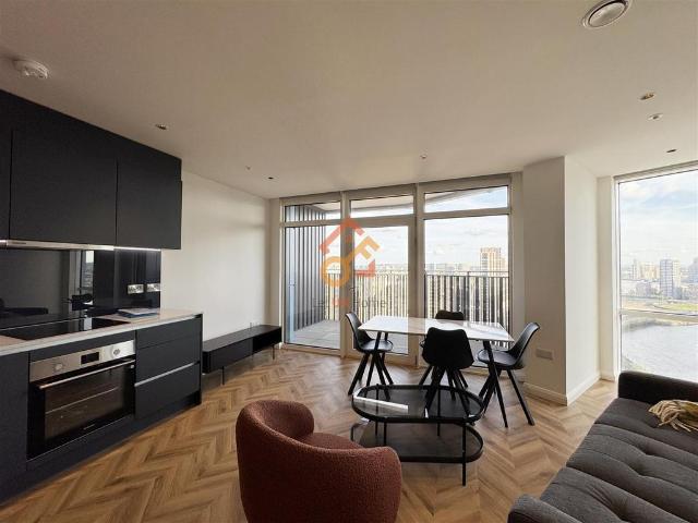 Flat for rent in Canning Town, Greater London