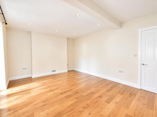 Apartment for rent in Portslade Village, Brighton & Hove