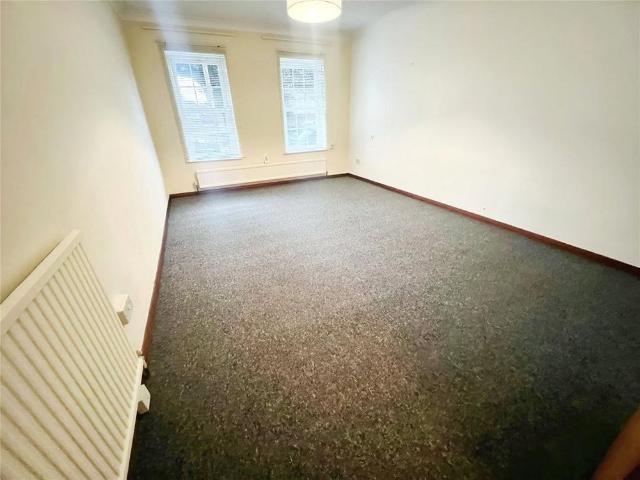 Apartment for rent in Upton, Acol
