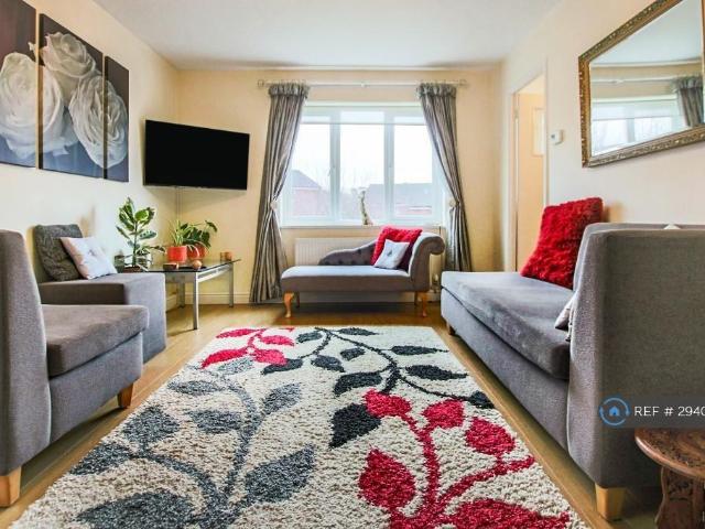 Flat for rent in Perryfields, West Sussex