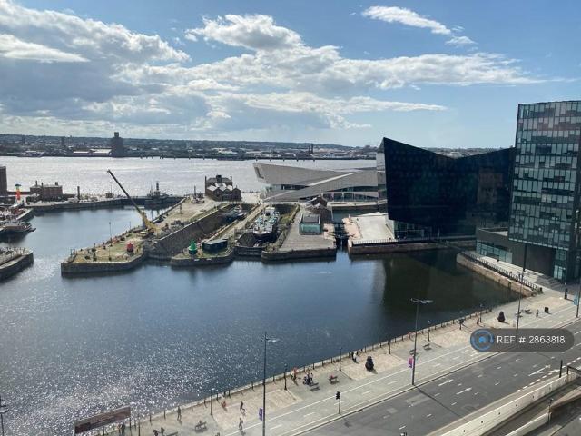 Flat for rent in Waterfront, Calderstones