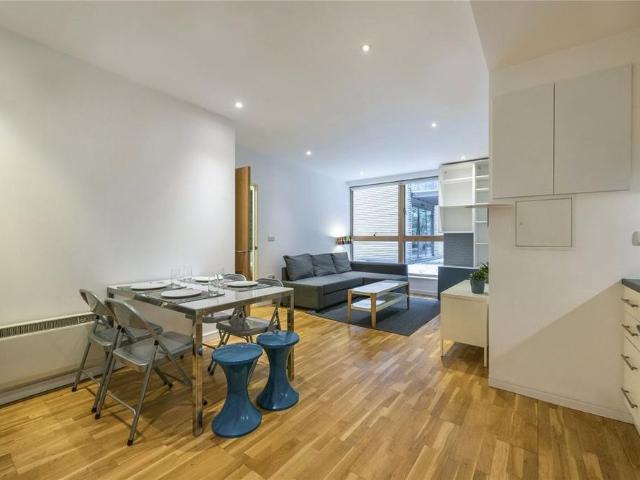 Apartment for rent in Hoxton, Greater London