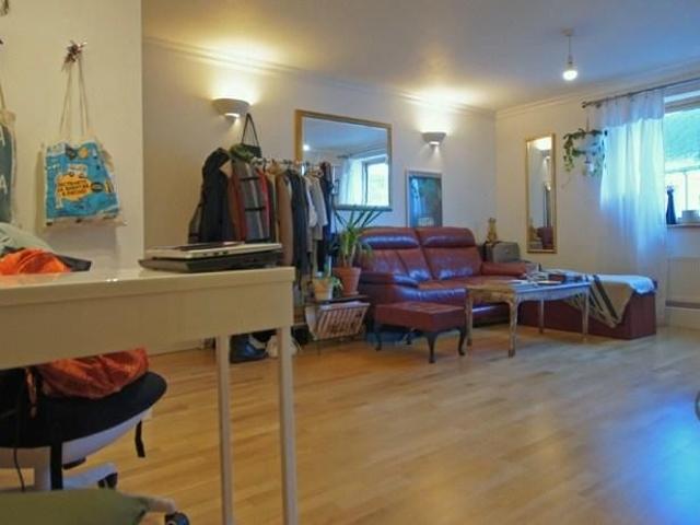 Apartment for rent in North Town, Rumwell