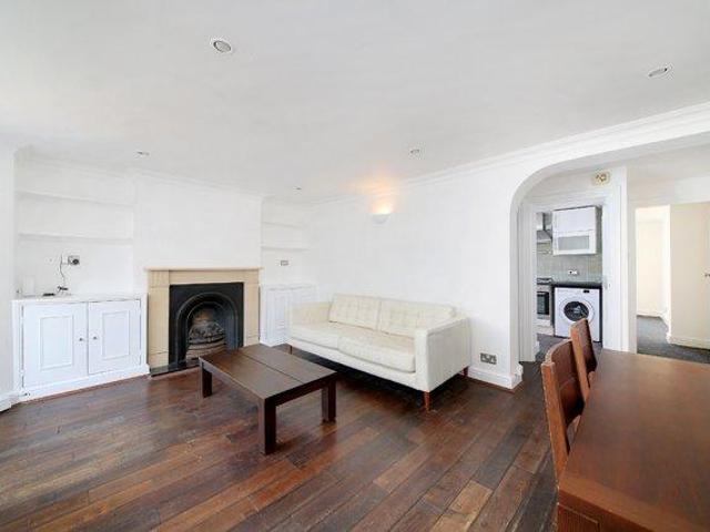 Flat for rent in Stockwell, Greater London