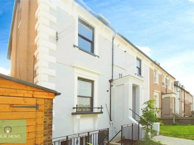 Flat for rent in London Borough of Croydon, South Norwood