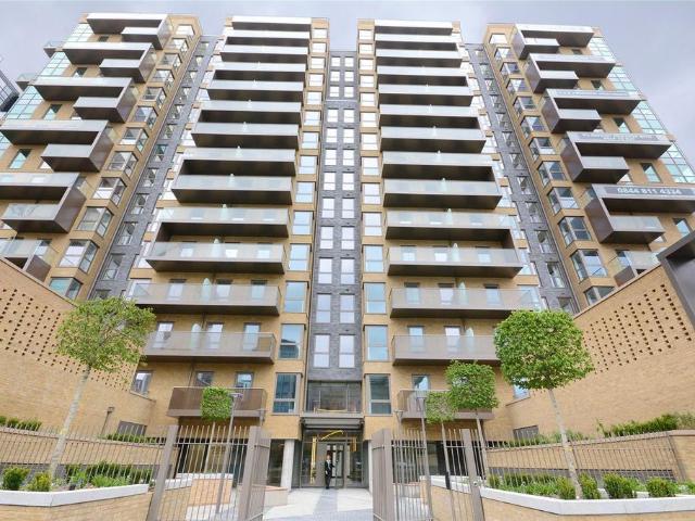 Flat for rent in Greater London