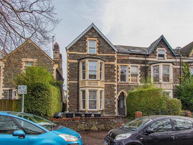 Flat for rent in Falcon Lodge, Wales