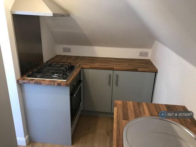 Apartment for rent in Sayers Common, Mid Sussex