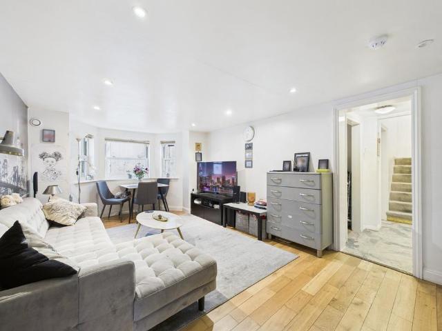 Apartment for rent in Shortlands, Isle Of Man