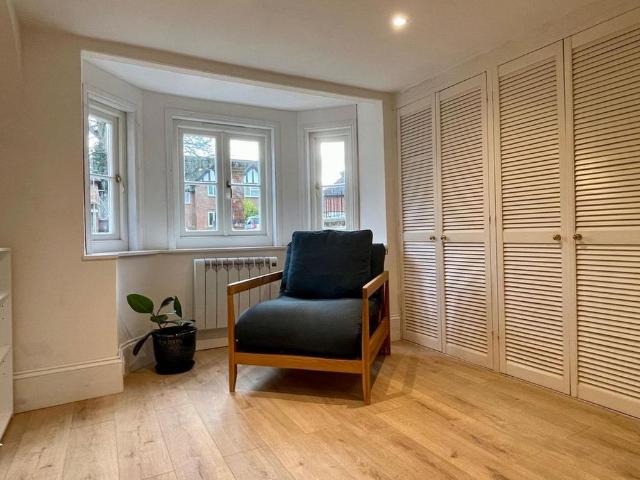 Apartment for rent in Caldecott, Dromore