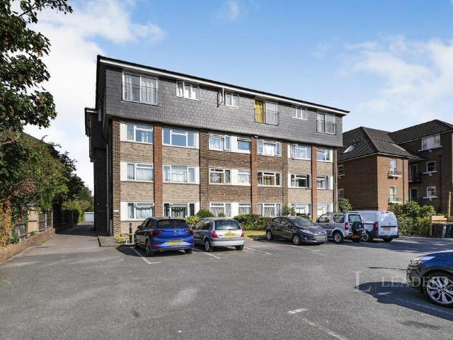 Flat for rent in Beckenham, Greater London