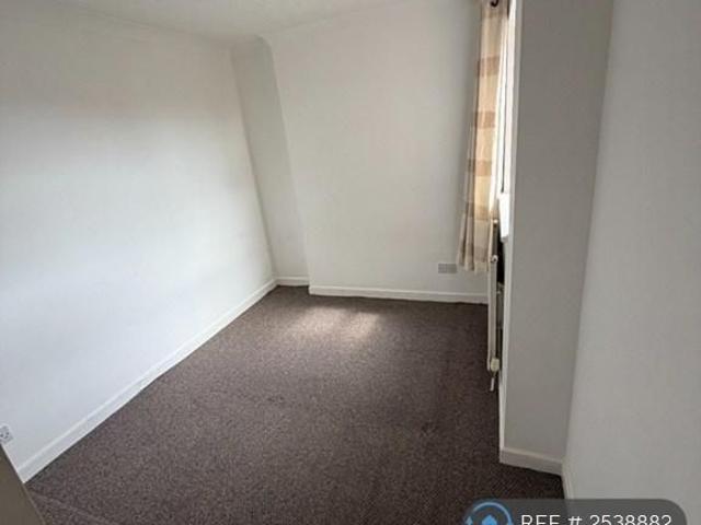 Apartment for rent in Brompton, Gillingham
