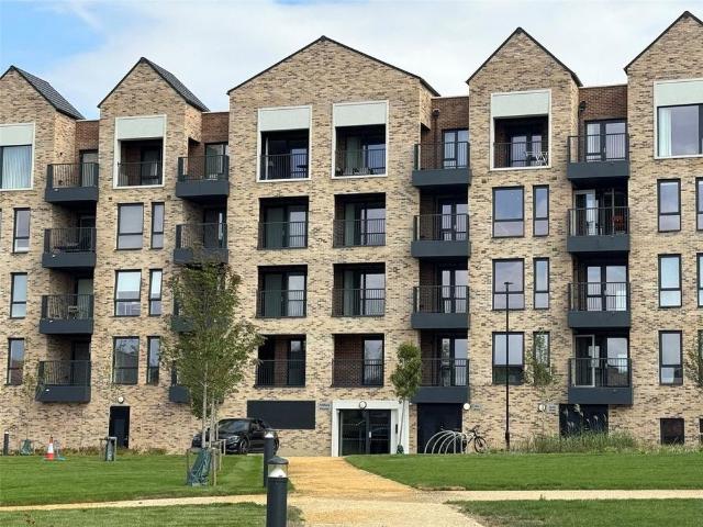 Apartment for rent in Holywell, The Slade