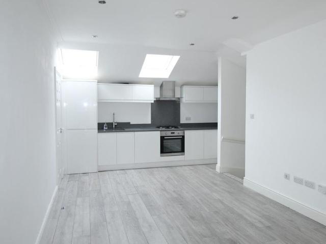 Apartment for rent in Greater London