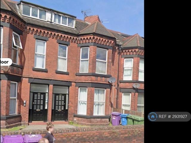 Flat for rent in Orrell Park, Calderstones